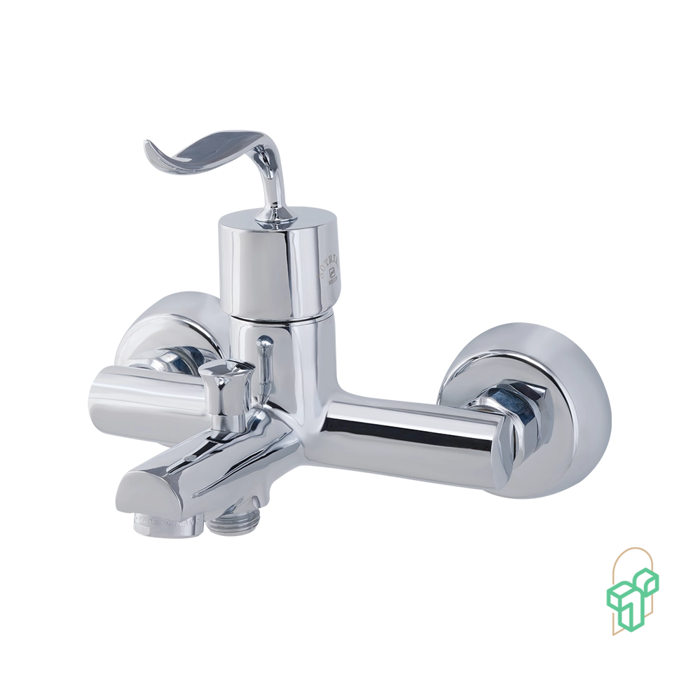 Selma-Ahrami-Chrome-Nutrica-Milk-Shower1
